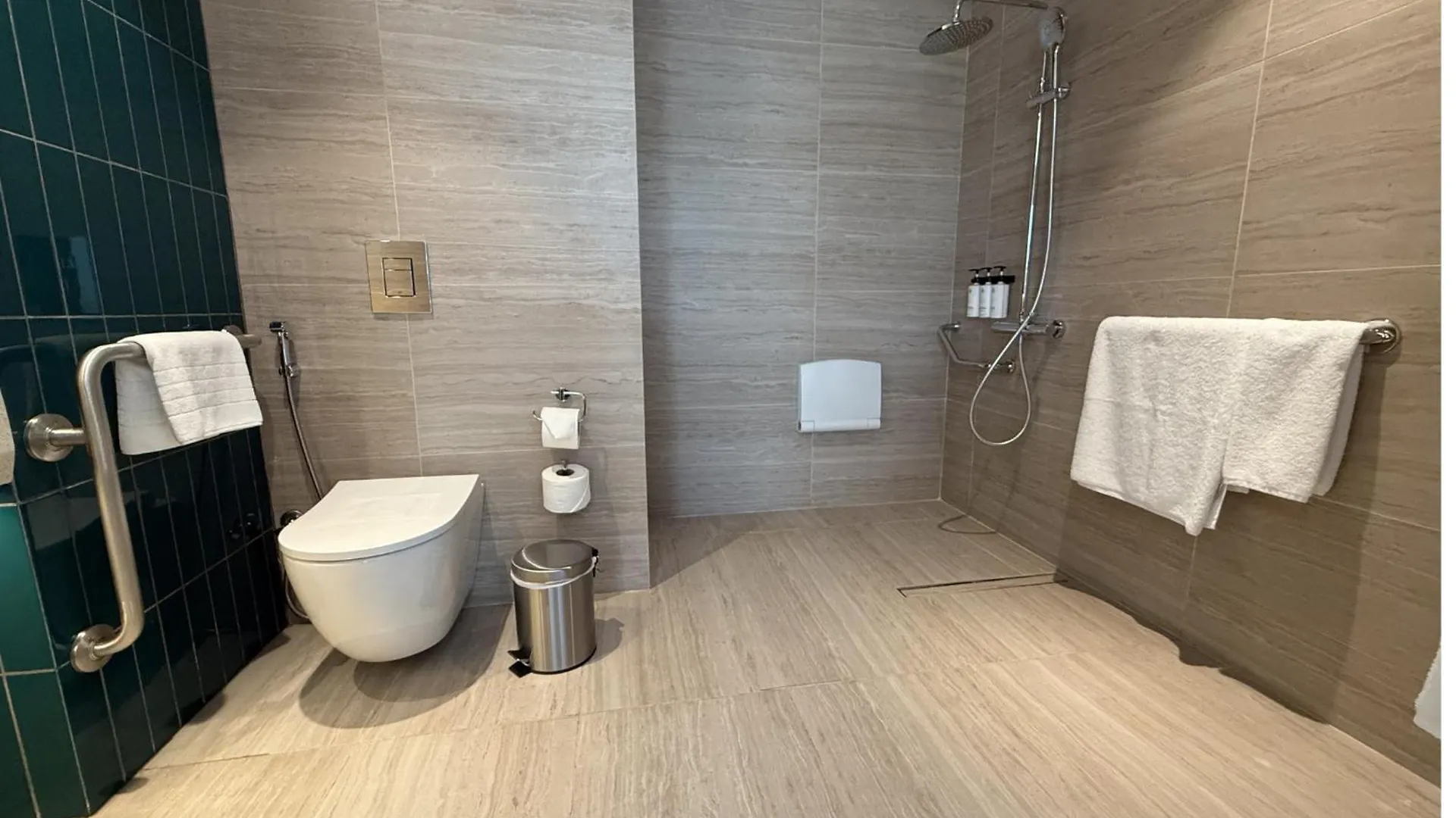 Voco Beirut Central District By Ihg 5*,  Libanon
