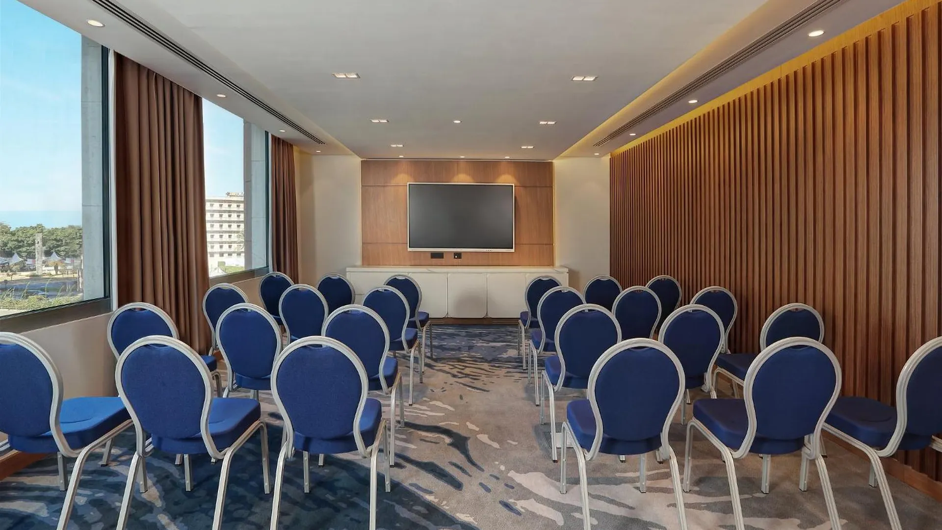 Voco Beirut Central District By Ihg Hotel